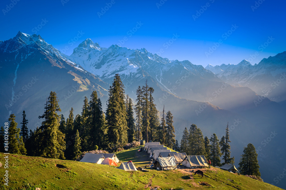 kasol with backpackers india