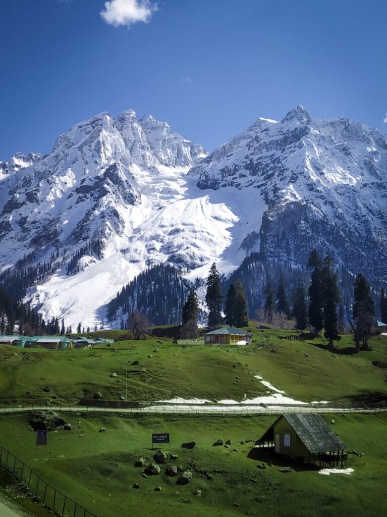 KASHMIR WITH BACKPACKERS INDIA